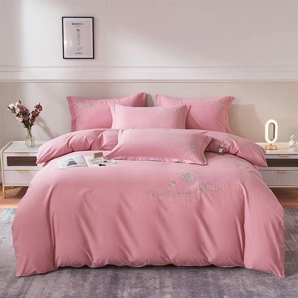 91家纺网 家纺一手货源 找家纺 （总）昊翔 2024新款澳棉全棉色织水洗棉轻奢风刺绣款四件套