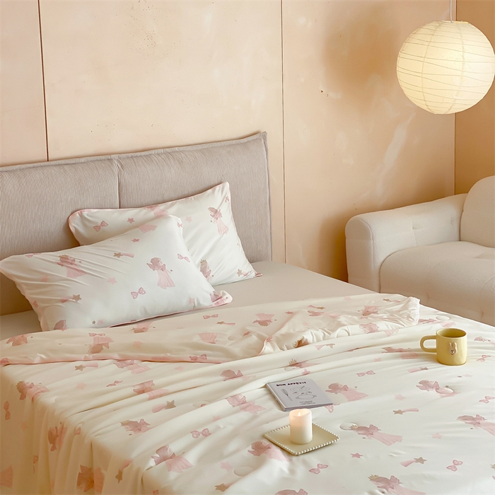 91家纺网 家纺一手货源 找家纺 头等舱 2025新款针织棉凉感氨纶A类印华大豆抗菌夏被 梦幻城堡