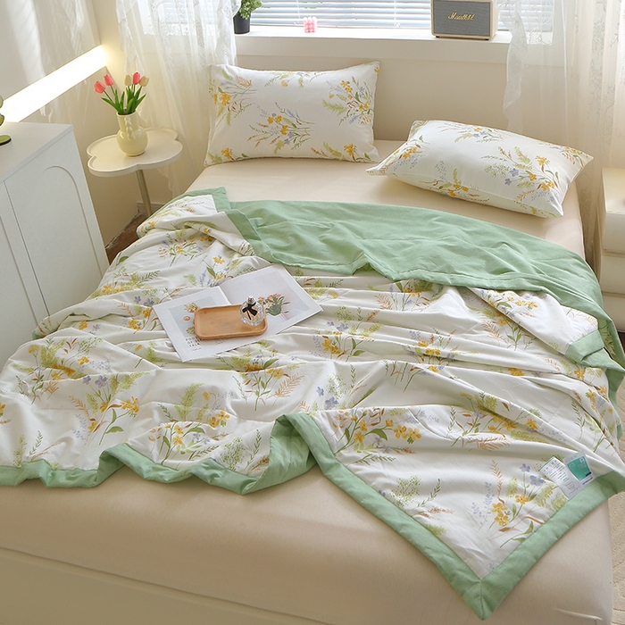 91家纺网 家纺一手货源 找家纺 金柚子2024新款全棉印花夏凉被 悠悠草