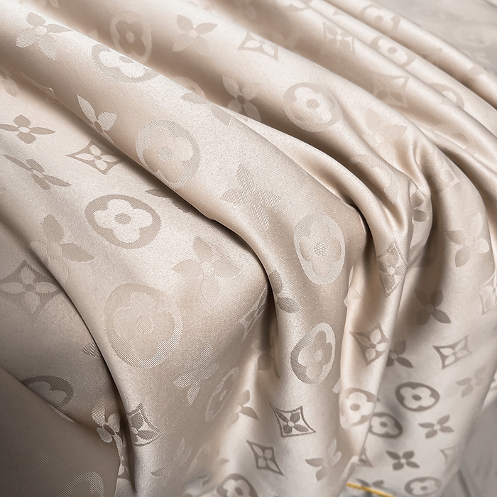 91家纺网 家纺一手货源 找家纺 丽卡家纺 2024新款水洗天丝夏被四件套-艾诺维 艾维-香槟