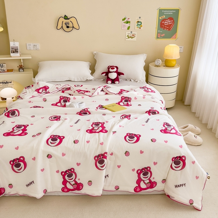 91家纺网 家纺一手货源 找家纺 米菲 2024新款A类凉感丝印花夏被夏凉被被芯 迪士尼-爱心莓莓