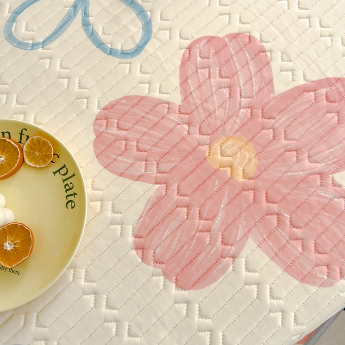 91家纺网 家纺一手货源 找家纺 伊人坊 2024新款A类凉感丝乳胶凉席三件套 缤纷花季