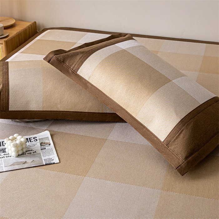 91家纺网 家纺一手货源 找家纺 启程 2024新款600D数码印花凉感冰藤席系列 卡其大格-冰藤席