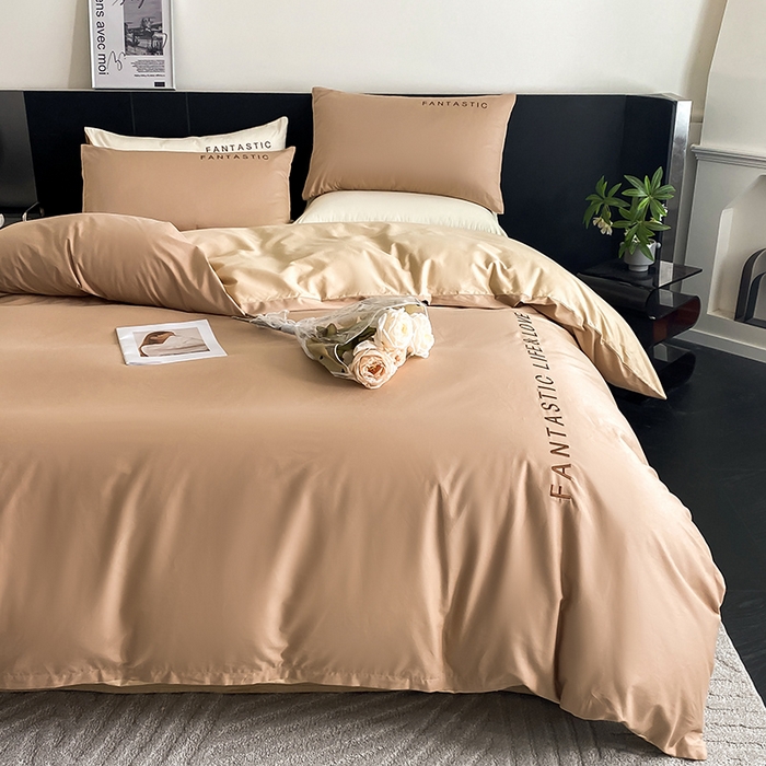 91家纺网 家纺一手货源 找家纺 澳梵家居 2024新款60s全棉刺绣四件套--罗曼克系列 罗曼克-奇遇金