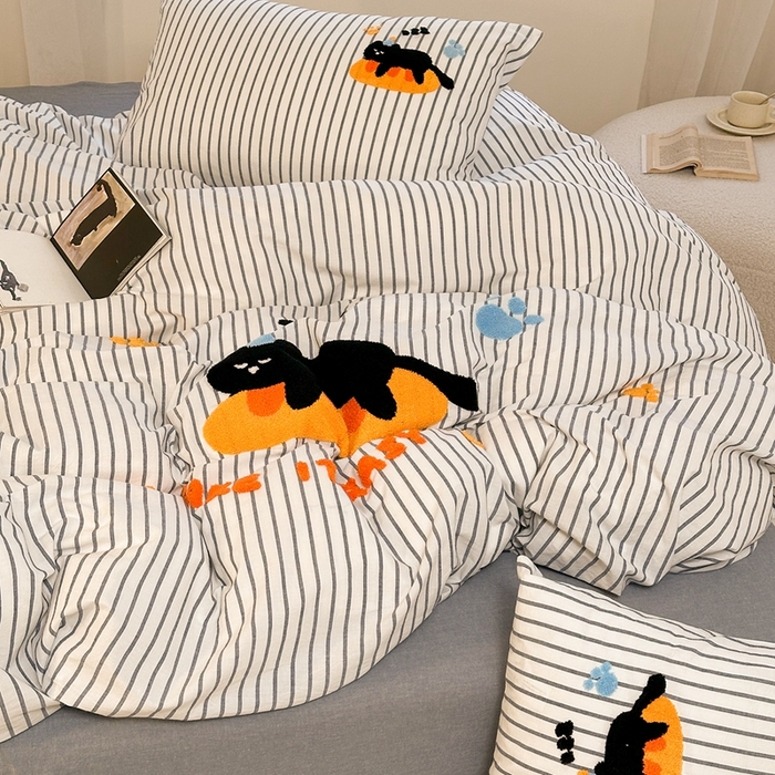 91家纺网 家纺一手货源 找家纺 洋铭区（原狠狠爱） 2024新款色织水洗棉毛巾绣四件套 趴趴猫