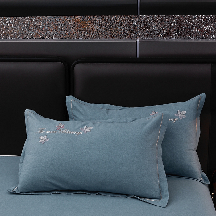 91家纺网 家纺一手货源 找家纺 润淳家居 2025新款全棉磨毛刺绣四件套 心动瞬间 摩卡兰