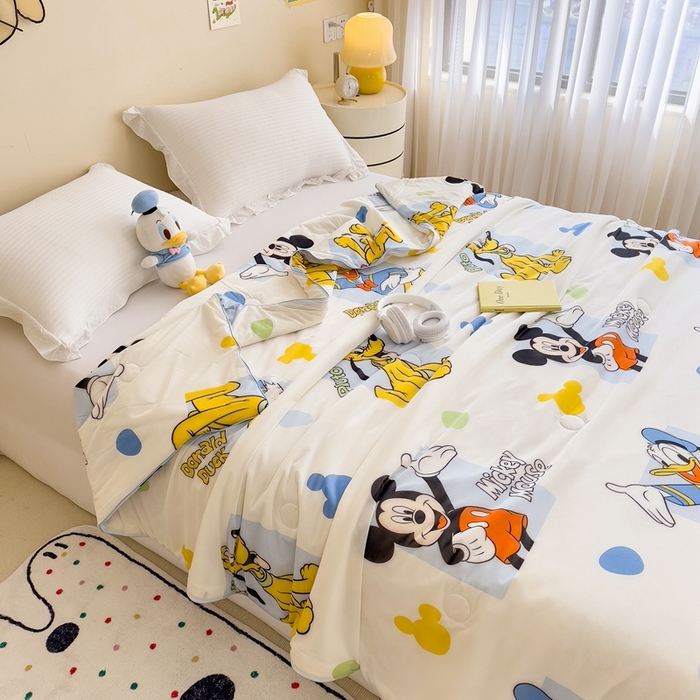 91家纺网 家纺一手货源 找家纺 米菲 2024新款A类凉感丝印花夏被夏凉被被芯 迪士尼-好朋友