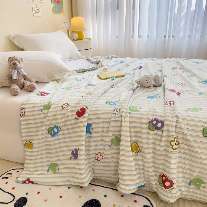 91家纺网 家纺一手货源 找家纺 米菲 2024新款A类凉感丝印花夏被夏凉被被芯 字母abc