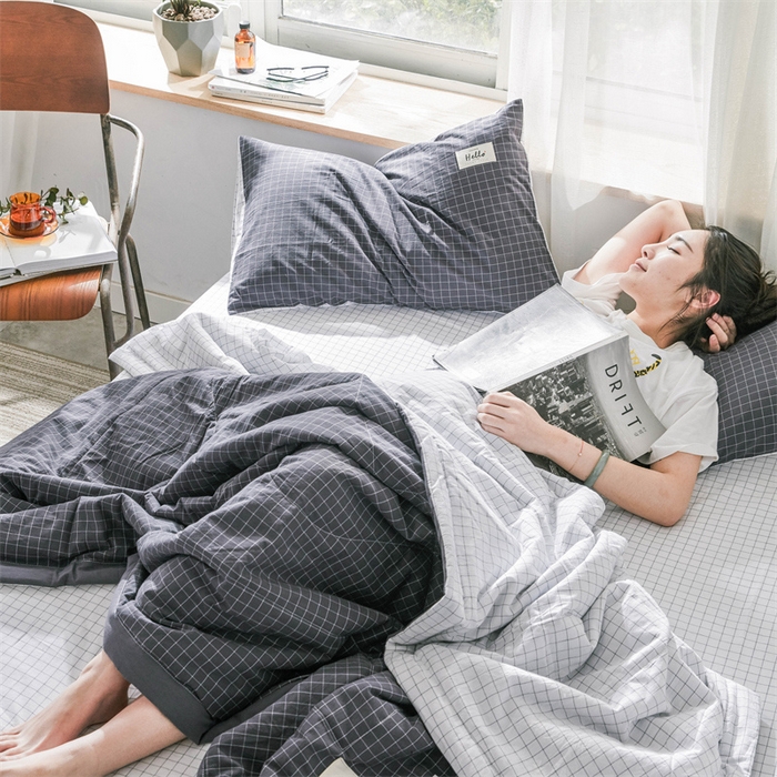 91家纺网 家纺一手货源 找家纺 北欧良品 水洗棉夏被四件套水洗棉空调被夏凉被无印良品-灰白小格双拼