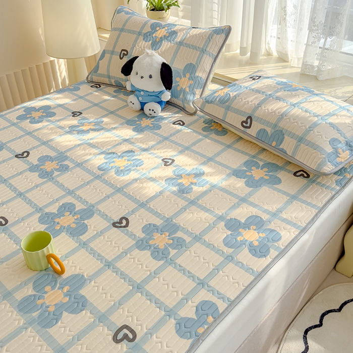 91家纺网 家纺一手货源 找家纺 伊人坊 2024新款A类凉感丝乳胶凉席三件套 花花格调