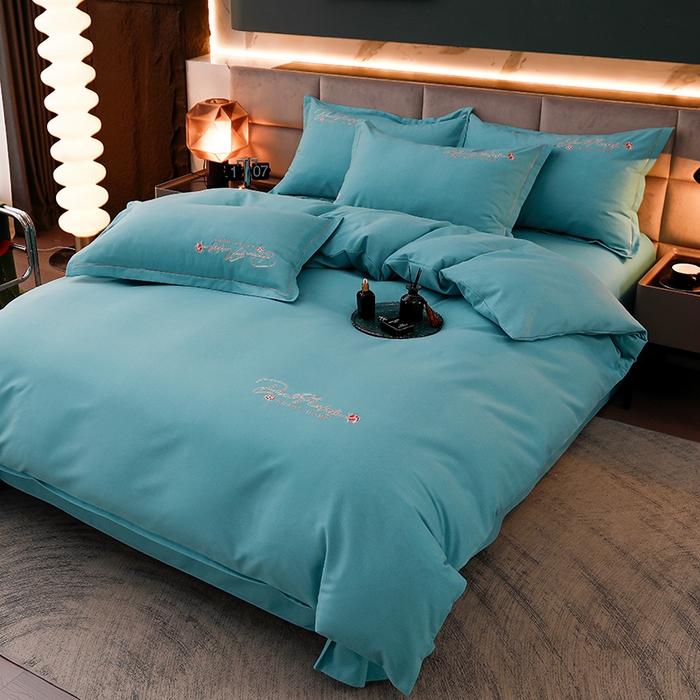 91家纺网 家纺一手货源 找家纺 润淳家居 2026新款全棉磨毛刺绣四件套 卡密拉玫瑰花 迷雾绿