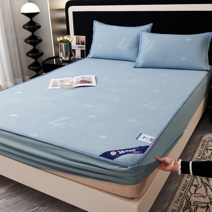 91家纺网 家纺一手货源 找家纺 yyds 2024新款凉感丝凉感席冰感席冰感丝刺绣凉席三件套凉席竹席蚊帐空调席学生席 床笠款 字母-蓝