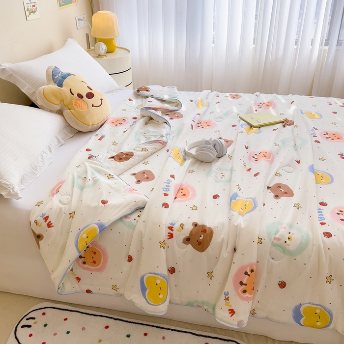 91家纺网 家纺一手货源 找家纺 米菲 2024新款A类凉感丝印花夏被夏凉被被芯 饼干动物