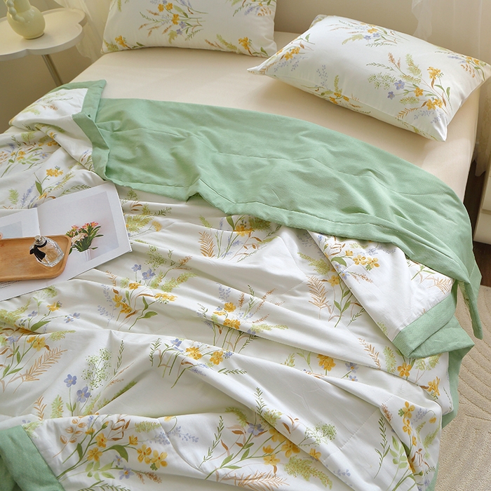 91家纺网 家纺一手货源 找家纺 金柚子2024新款全棉印花夏凉被 悠悠草