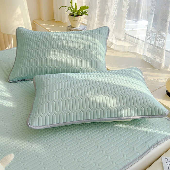 91家纺网 家纺一手货源 找家纺 伊人坊 2024新款A类凉感丝乳胶凉席三件套 薄荷绿