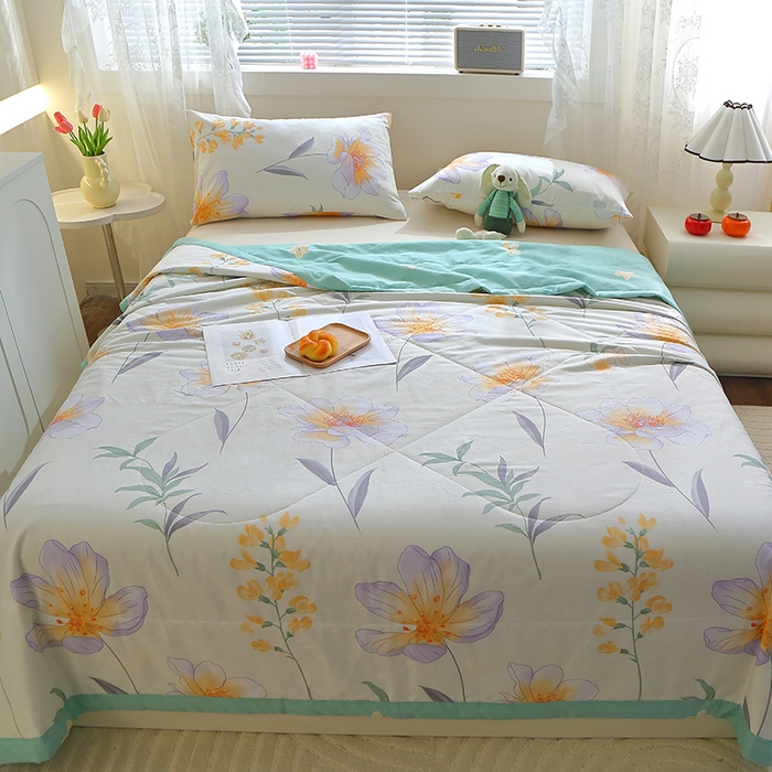 91家纺网 家纺一手货源 找家纺 金柚子2024新款全棉印花夏凉被 花语梦-米