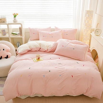 91家纺网 家纺一手货源 找家纺 狂想家 2025新款水洗泡泡棉贴布绣四件套 可可少女粉