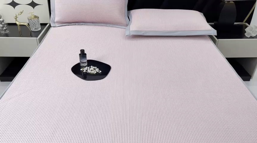 91家纺网 家纺一手货源 找家纺 慕尚 2025新款华夫格床笠凉席 华夫格粉