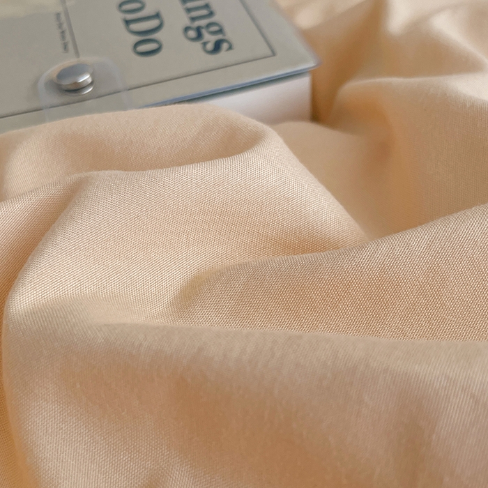 91家纺网 家纺一手货源 找家纺 思诺羽床笠 2024新款水洗棉纯色混搭四件套系列 碳烤起司+浪漫紫