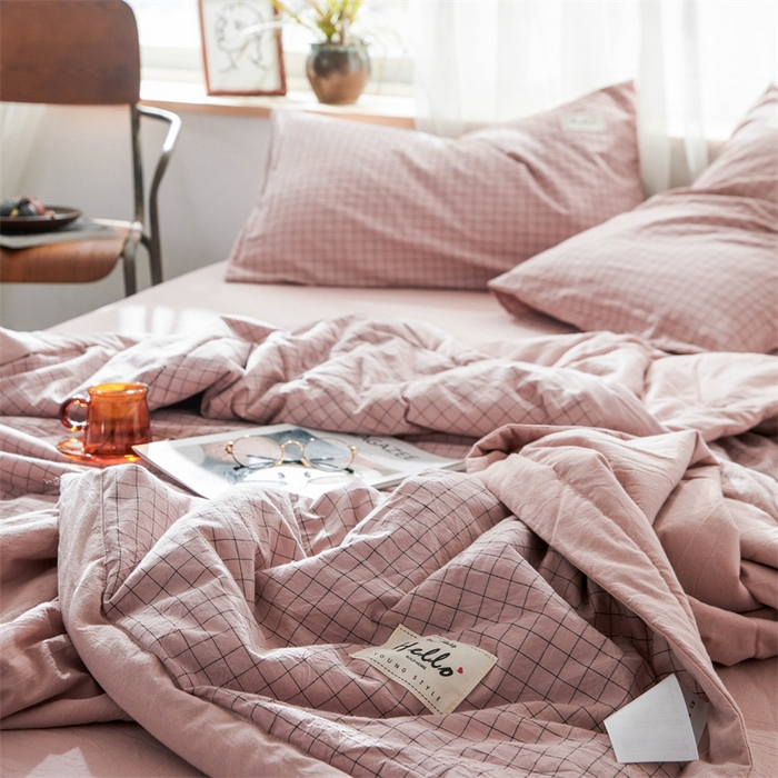 91家纺网 家纺一手货源 找家纺 北欧良品 水洗棉夏被四件套水洗棉空调被夏凉被无印良品-小粉格