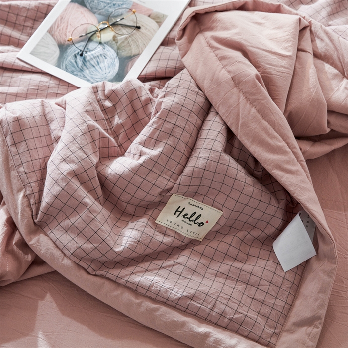 91家纺网 家纺一手货源 找家纺 北欧良品 水洗棉夏被四件套水洗棉空调被夏凉被无印良品-小粉格