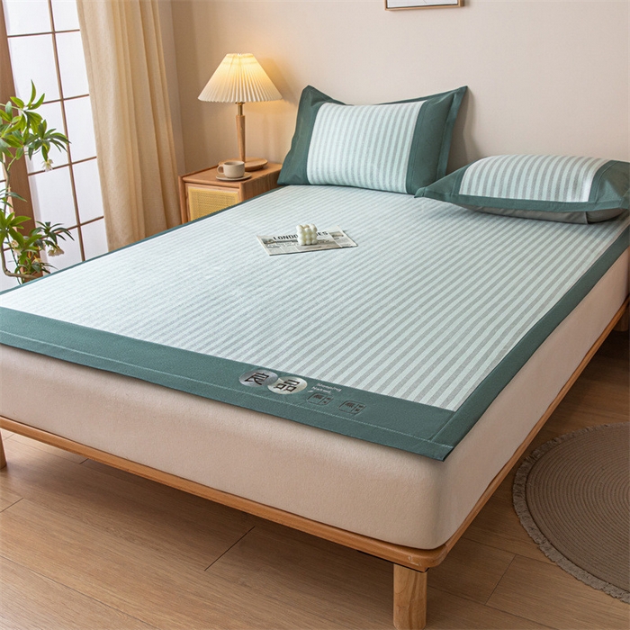 91家纺网 家纺一手货源 找家纺 启程 2024新款600D数码印花凉感冰藤席系列 绿竖条-冰藤席