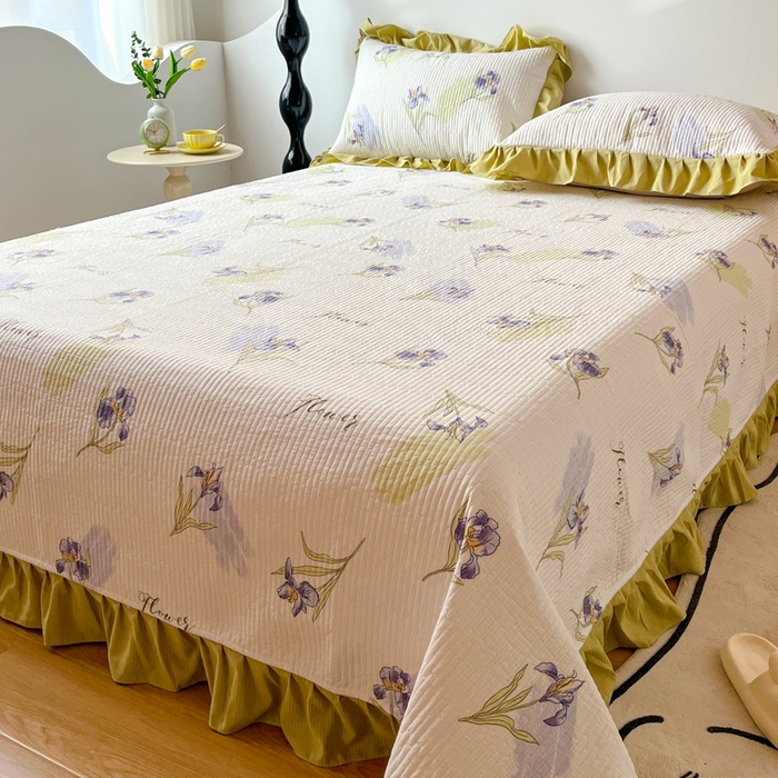 91家纺网 家纺一手货源 找家纺 子曰 2024新款印花素色花边床盖三件套四件套 君子兰