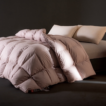 91家纺网 家纺一手货源 找家纺 华盛羽绒被 2024新款高精密全棉静音白鹅绒被春秋被冬被 浪潮高级灰