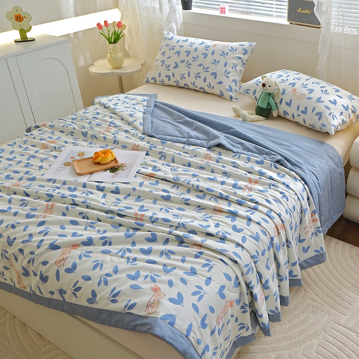 91家纺网 家纺一手货源 找家纺 金柚子2024新款全棉印花夏凉被 乖乖兔