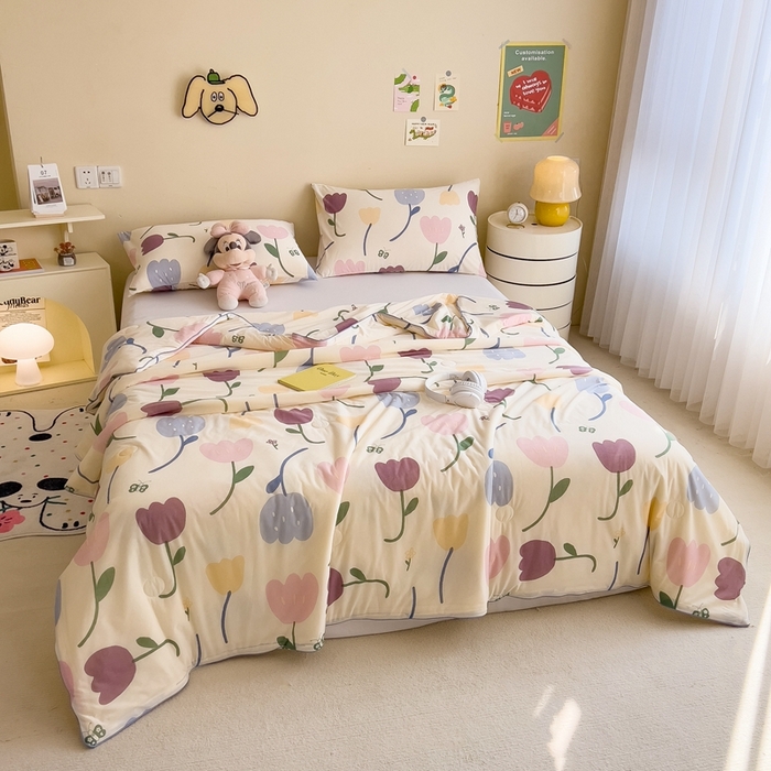 91家纺网 家纺一手货源 找家纺 米菲 2024新款A类凉感丝印花夏被夏凉被被芯 郁金香