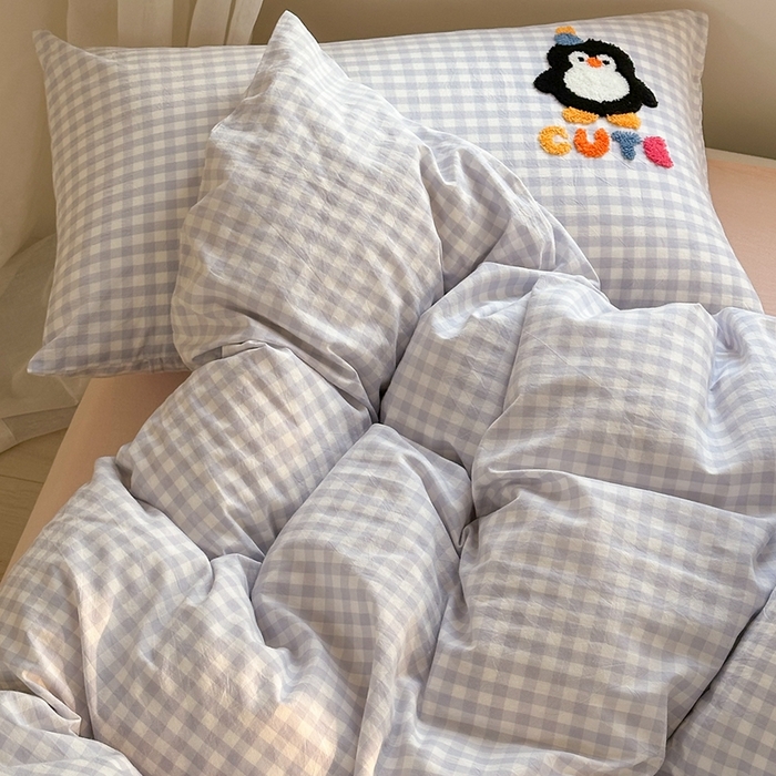 91家纺网 家纺一手货源 找家纺 洋铭区（原狠狠爱） 2024新款色织水洗棉毛巾绣四件套 星星企鹅