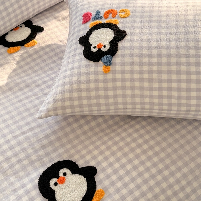 91家纺网 家纺一手货源 找家纺 洋铭区（原狠狠爱） 2024新款色织水洗棉毛巾绣四件套 星星企鹅