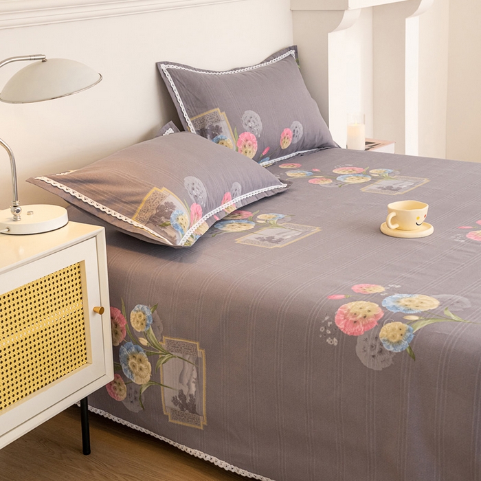 91家纺网 家纺一手货源 找家纺 金泰莱 2025新款花边款老粗布凉席老粗布床单软凉席全棉床单纯棉床单 花恋时光