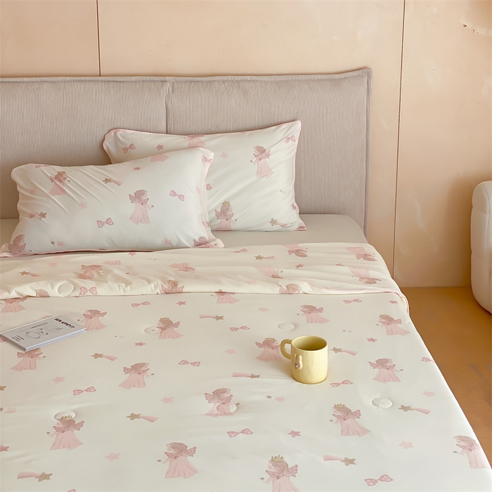 91家纺网 家纺一手货源 找家纺 头等舱 2025新款针织棉凉感氨纶A类印华大豆抗菌夏被 梦幻城堡