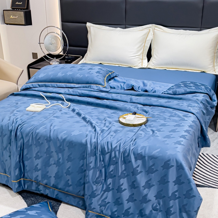 91家纺网 家纺一手货源 找家纺 丽卡家纺 2024新款水洗天丝夏被四件套-千鸟格 千鸟格-宾利蓝