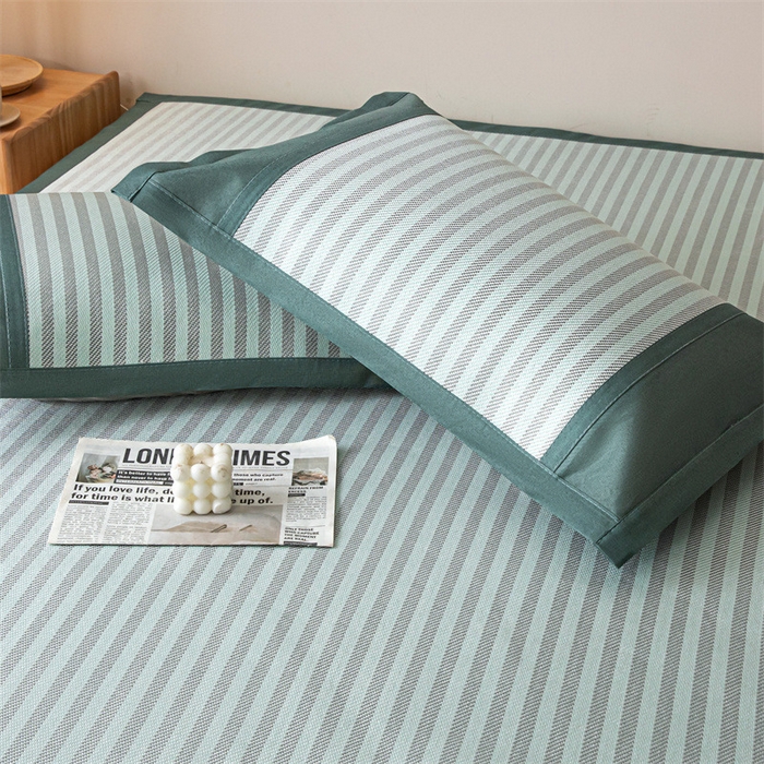 91家纺网 家纺一手货源 找家纺 启程 2024新款600D数码印花凉感冰藤席系列 绿竖条-冰藤席