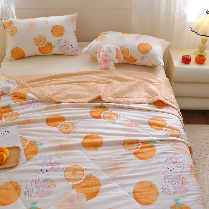 91家纺网 家纺一手货源 找家纺 金柚子2024新款全棉印花夏凉被 橙子兔-黄