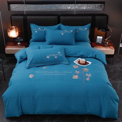 润淳家居 2025新款全棉磨毛刺绣四件套 心动瞬间 极光蓝