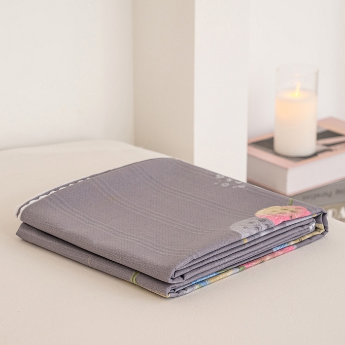 91家纺网 家纺一手货源 找家纺 金泰莱 2025新款花边款老粗布凉席老粗布床单软凉席全棉床单纯棉床单 花恋时光