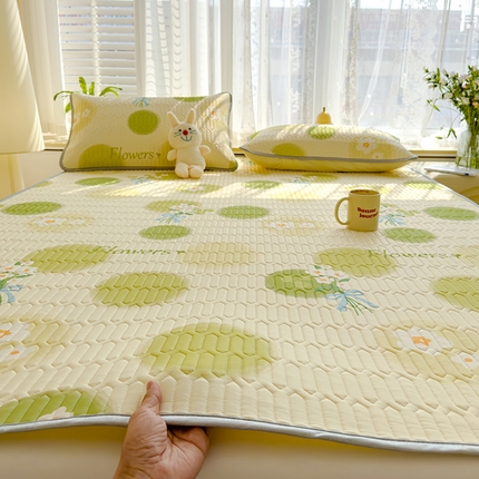 91家纺网 家纺一手货源 找家纺 （总）伊人坊 2024新款A类凉感丝乳胶凉席三件套