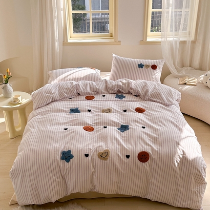 91家纺网 家纺一手货源 找家纺 （总）洋铭区（原狠狠爱） 2024新款色织水洗棉毛巾绣四件套