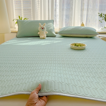 91家纺网 家纺一手货源 找家纺 伊人坊 2024新款A类凉感丝乳胶凉席三件套 薄荷绿