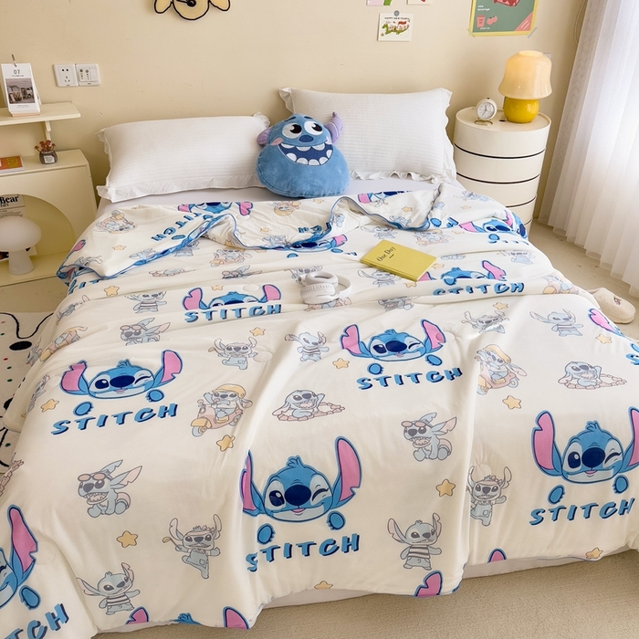 91家纺网 家纺一手货源 找家纺 米菲 2024新款A类凉感丝印花夏被夏凉被被芯 迪士尼-史迪仔