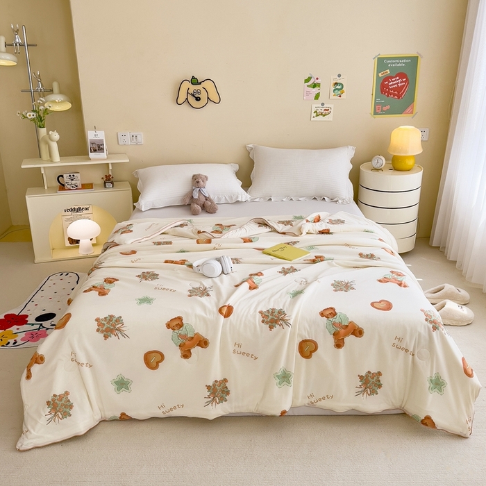 91家纺网 家纺一手货源 找家纺 米菲 2024新款A类凉感丝印花夏被夏凉被被芯 时光熊