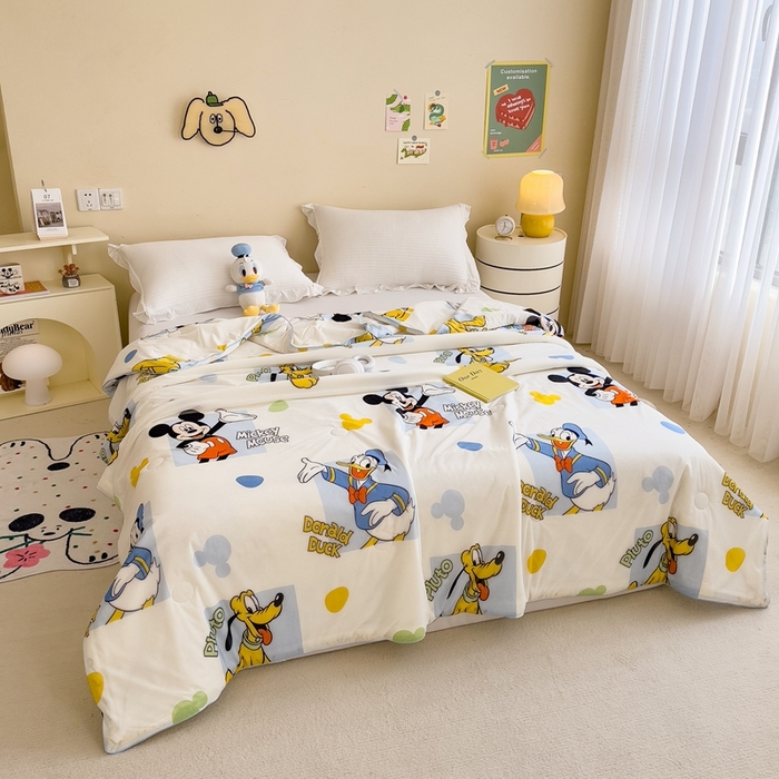 91家纺网 家纺一手货源 找家纺 米菲 2024新款A类凉感丝印花夏被夏凉被被芯 迪士尼-好朋友