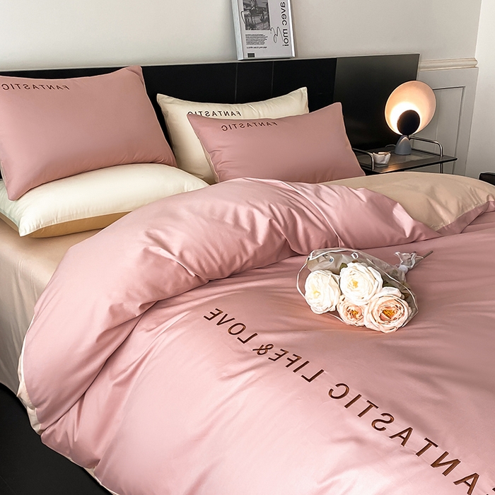 91家纺网 家纺一手货源 找家纺 澳梵家居 2024新款60s全棉刺绣四件套--罗曼克系列 罗曼克-蜜豆粉