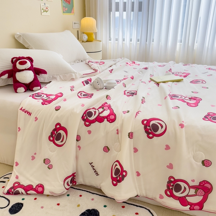 91家纺网 家纺一手货源 找家纺 米菲 2024新款A类凉感丝印花夏被夏凉被被芯 迪士尼-爱心莓莓