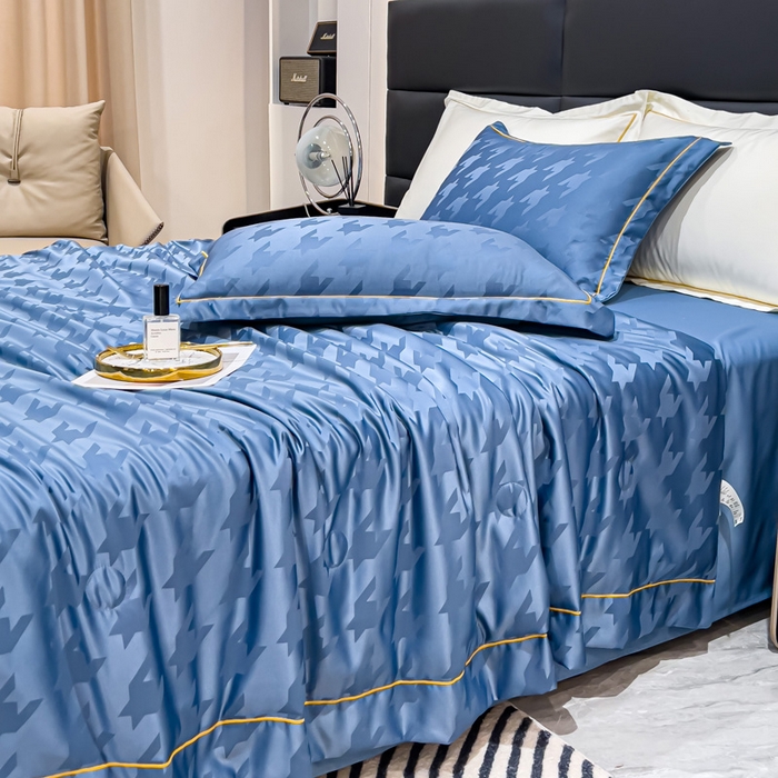 91家纺网 家纺一手货源 找家纺 丽卡家纺 2024新款水洗天丝夏被四件套-千鸟格 千鸟格-宾利蓝