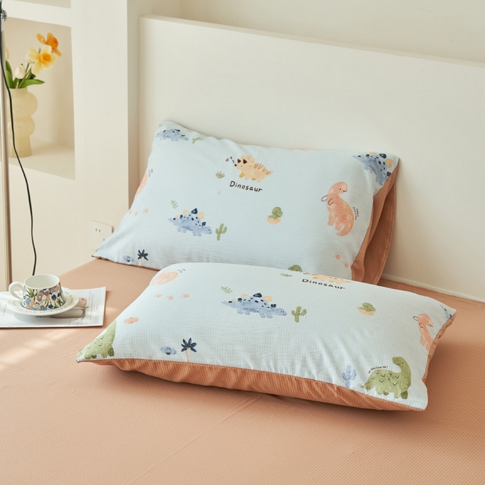 91家纺网 家纺一手货源 找家纺 畅销被业 2024新款A类泡芙棉印花夏被 恐龙乐园