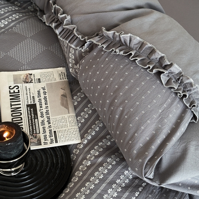 91家纺网 家纺一手货源 找家纺 旷野 2024新款全棉色织双面提花四件套-南法 南法—冰川灰